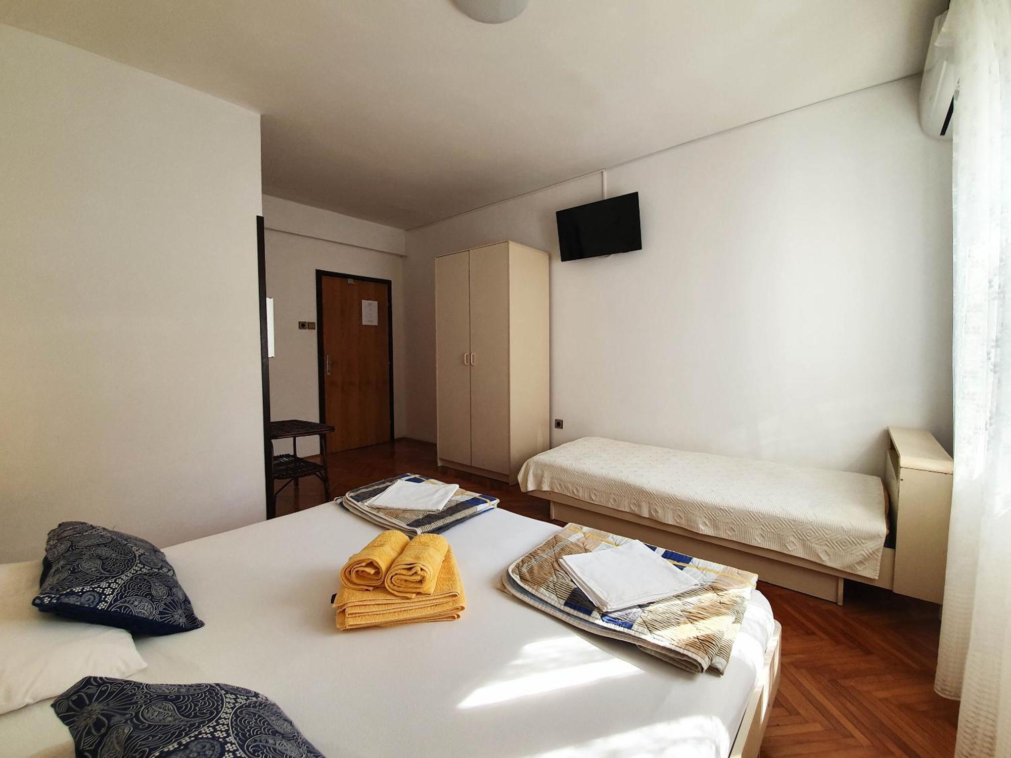 Rooms ZELJKA 2 Crikvenica Buitenkant foto